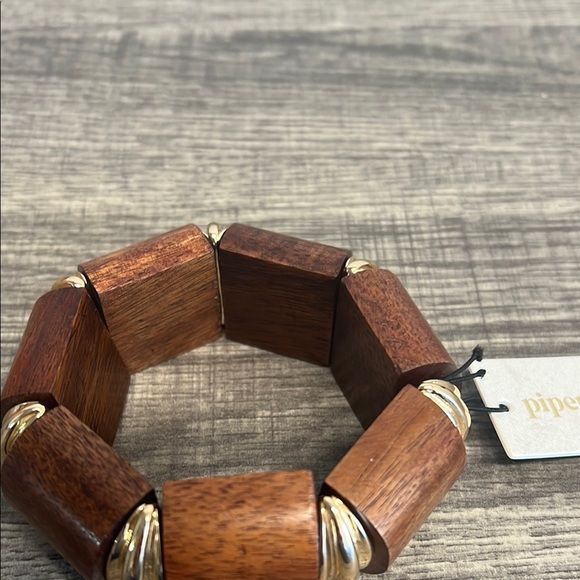 Piper K | Wooden Bracelet w/ Gold Accents ✨ - Picture 8 of 9